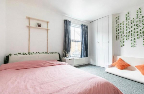 City center spacious bedrooms